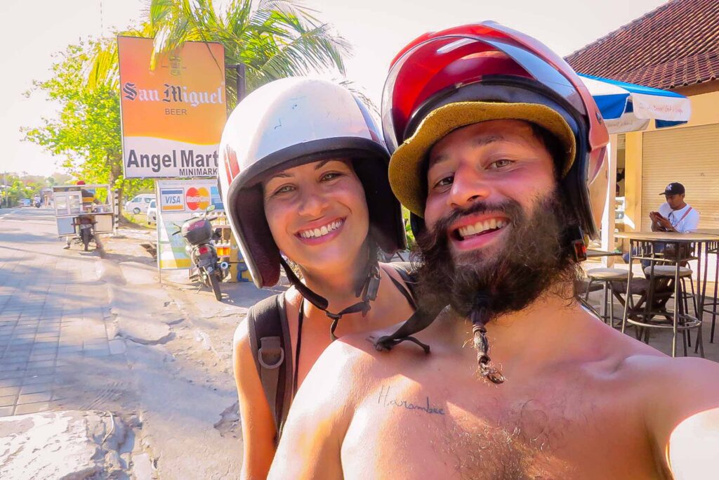 Tiago and Fernanda on a motorbike in Thailand