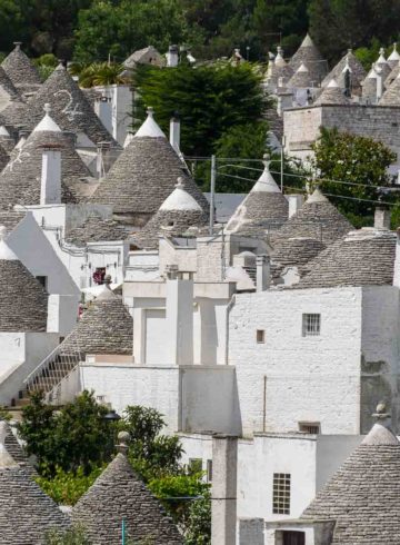Many rock roofs of the Trulli houses