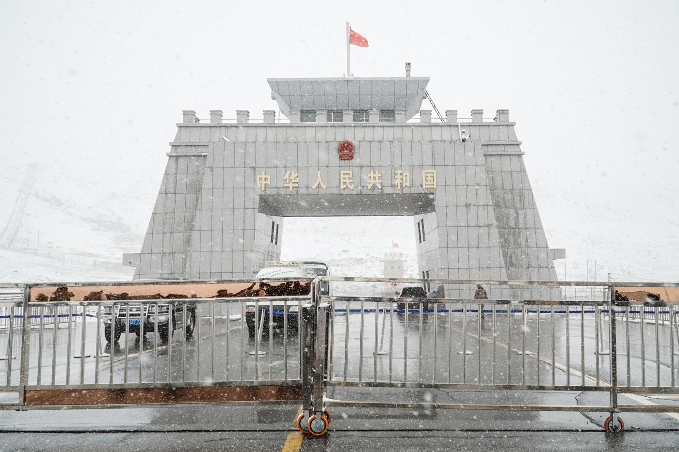 Fronteira entra China e Pakistão na neve