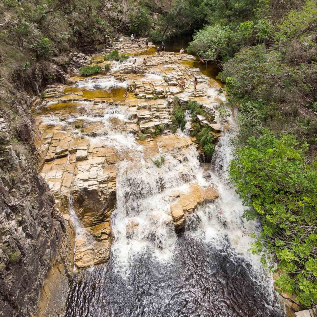 Vista aérea da Cachoeira do Grito na Trilha do Sol em Capitólio mg