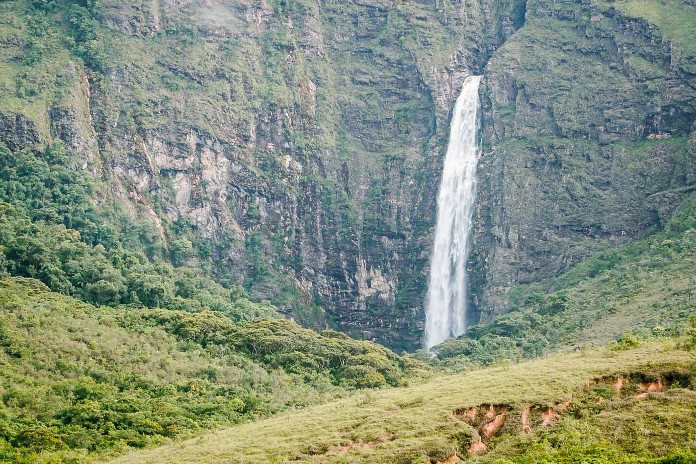Casca D'Anta waterfall at the Brazilian National Park Serra da Canastra in São Roque de Minas