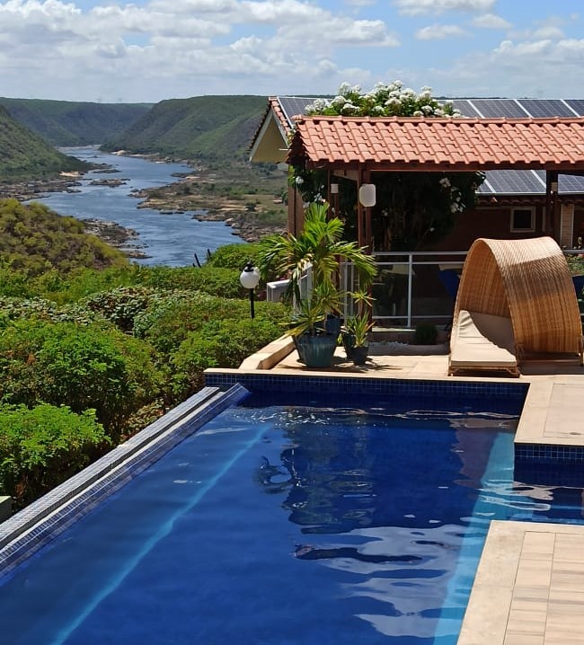 Vista da Piscina do Pedra do Sino Hotel em Piranhas