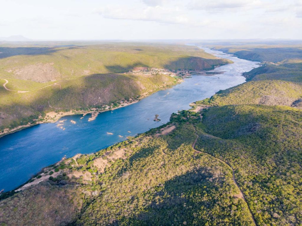 Trecho do Rio São Francisco entre Alagoas e Sergipe próximo a Grota do Angico