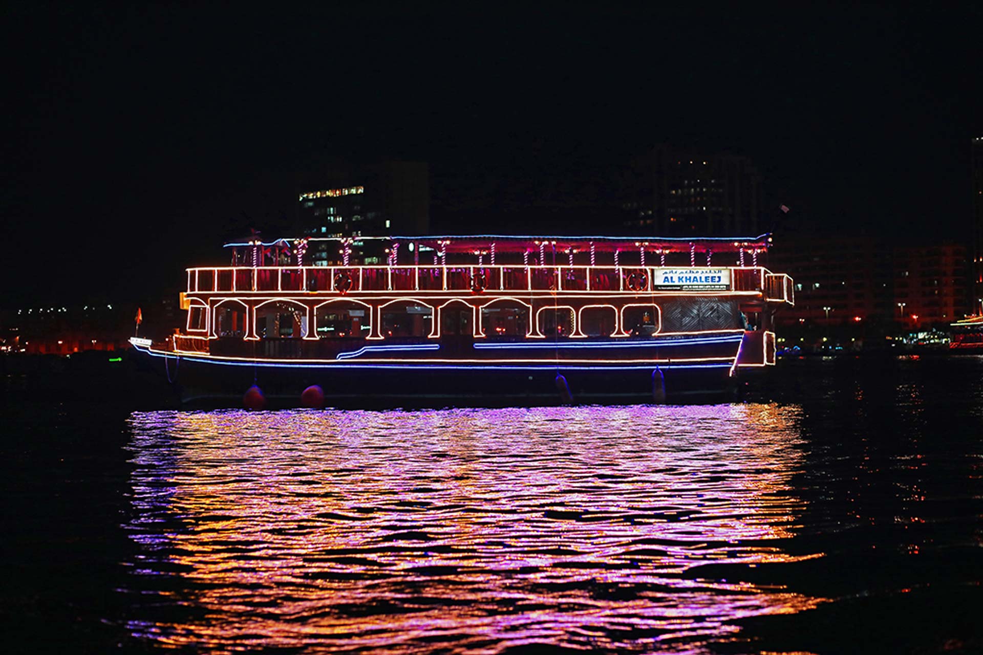 Boat cruise in Dubai water