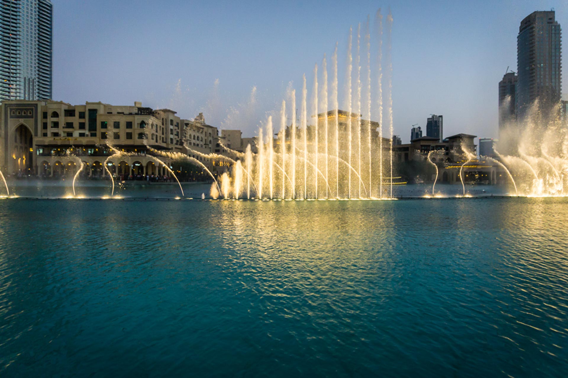 Dubai Fountain Show