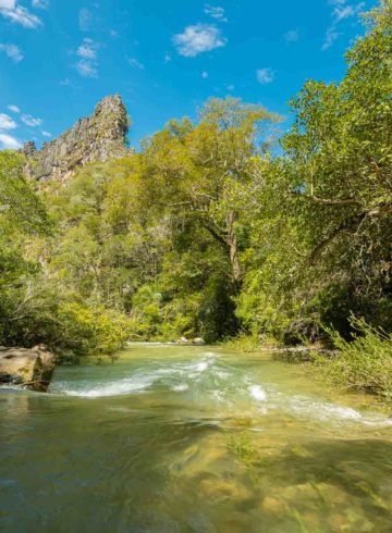 Overview of the Serra da bodoquena mountain with the river crossing by