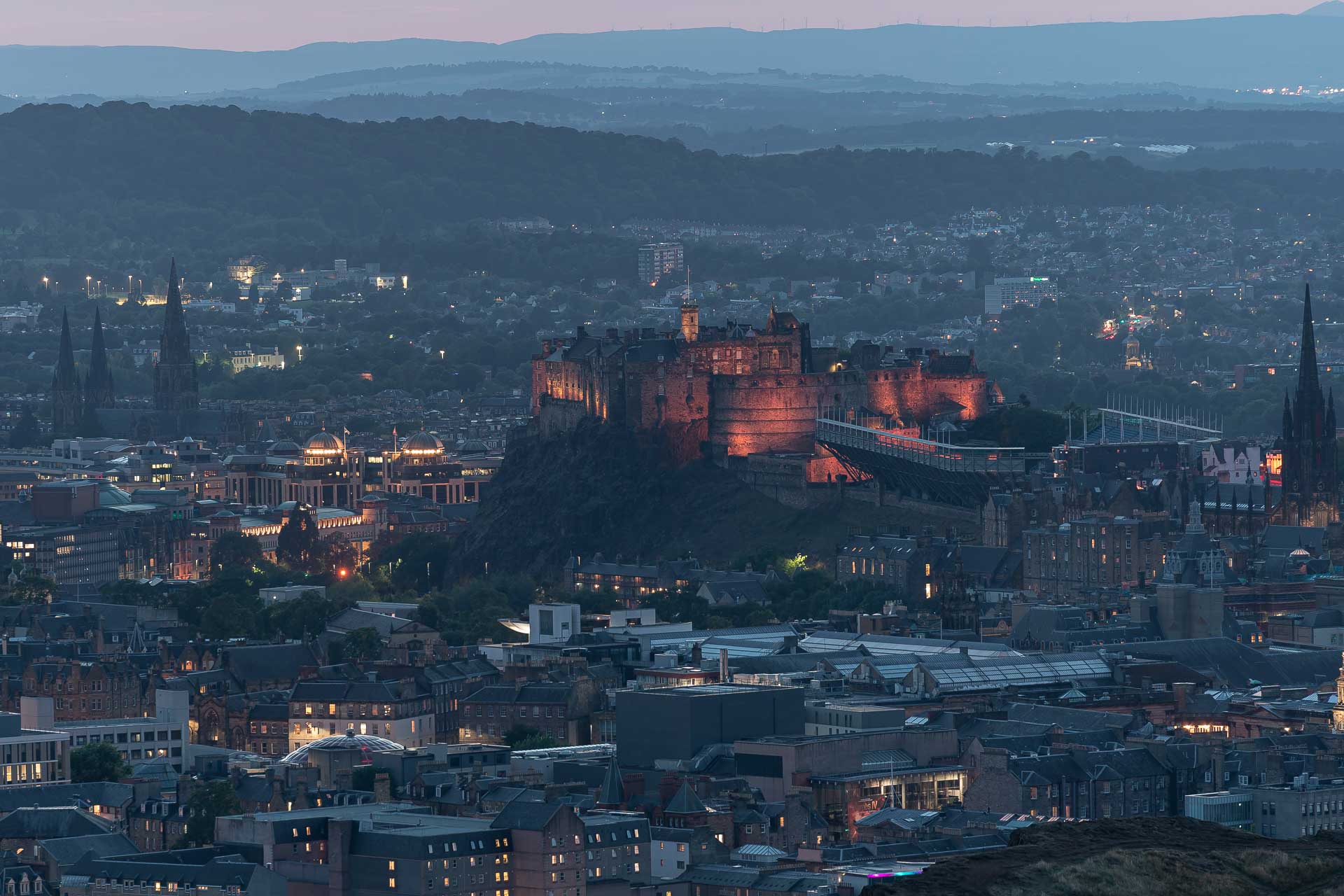 Castelo de Edimburgo na Escócia a noite
