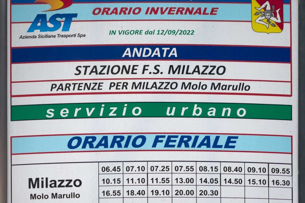 Timetable of the buses from the train station of Milazzo to the port of Lipari